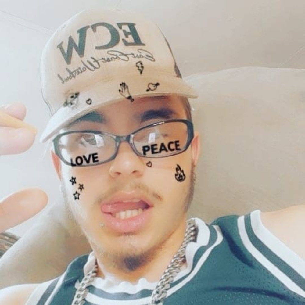 Meet your Posher, Brandon